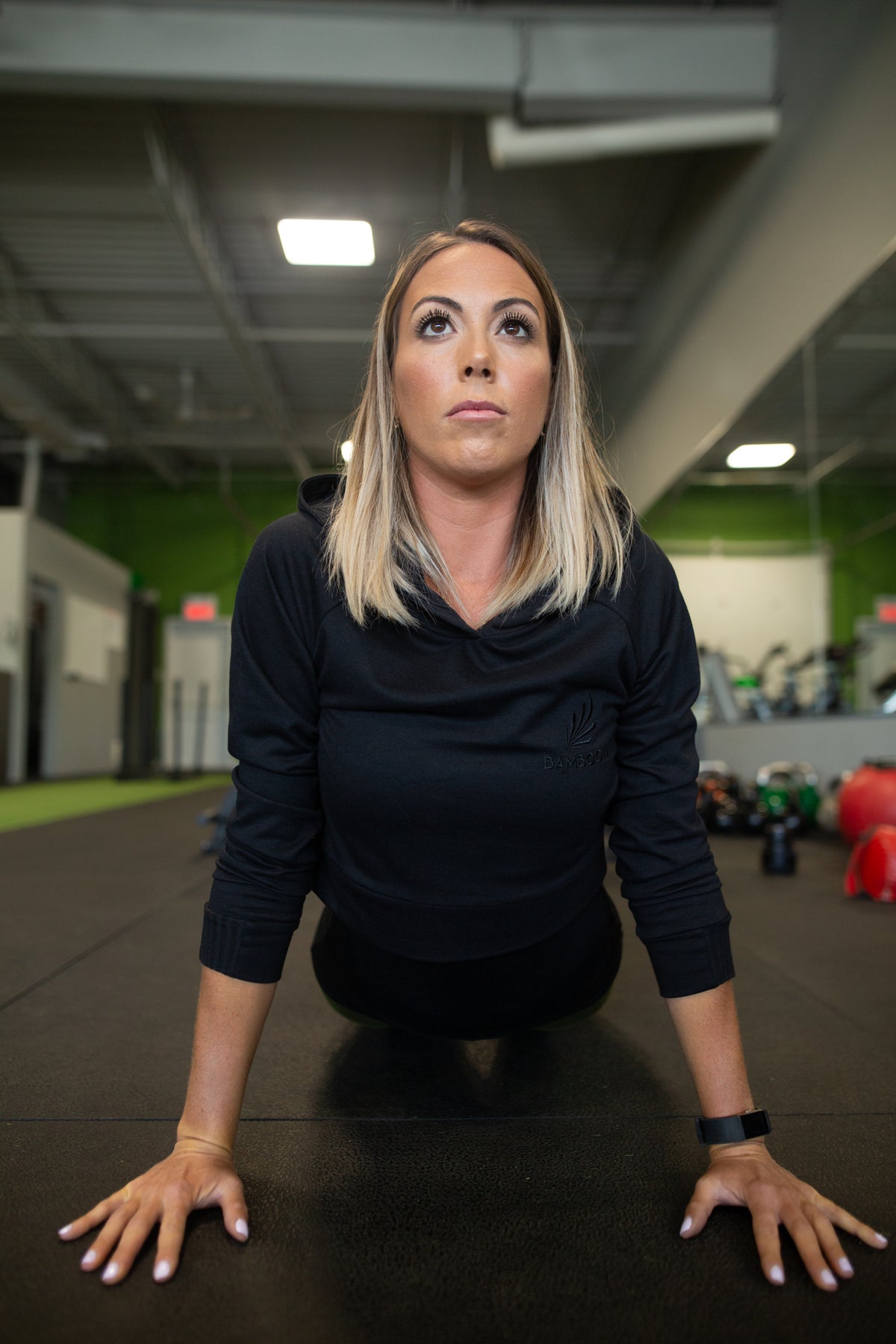 WOMENS ACTIVEWEAR CROP HOODIE